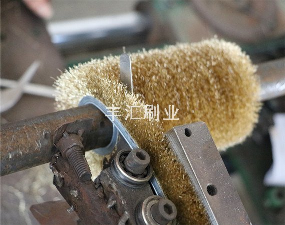 鋼絲刷纏繞